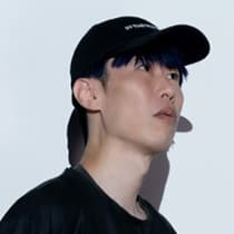 小塚 仁篤