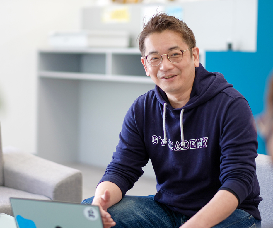 社員画像-細野氏B