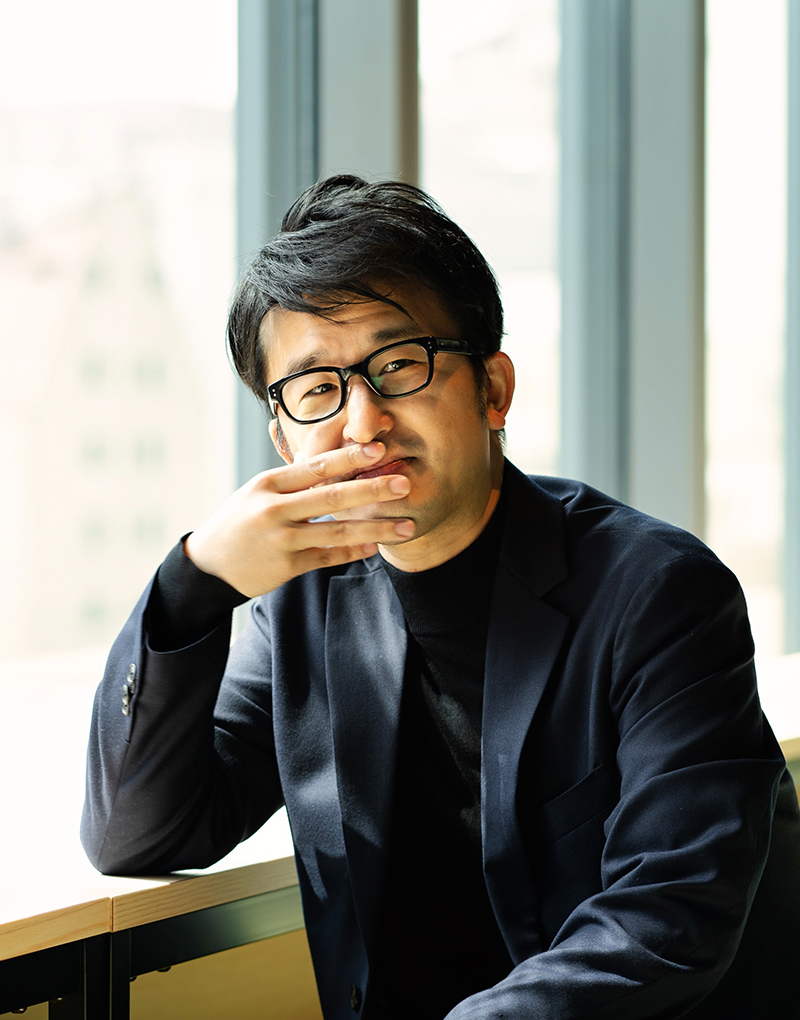 社員画像-細野氏C