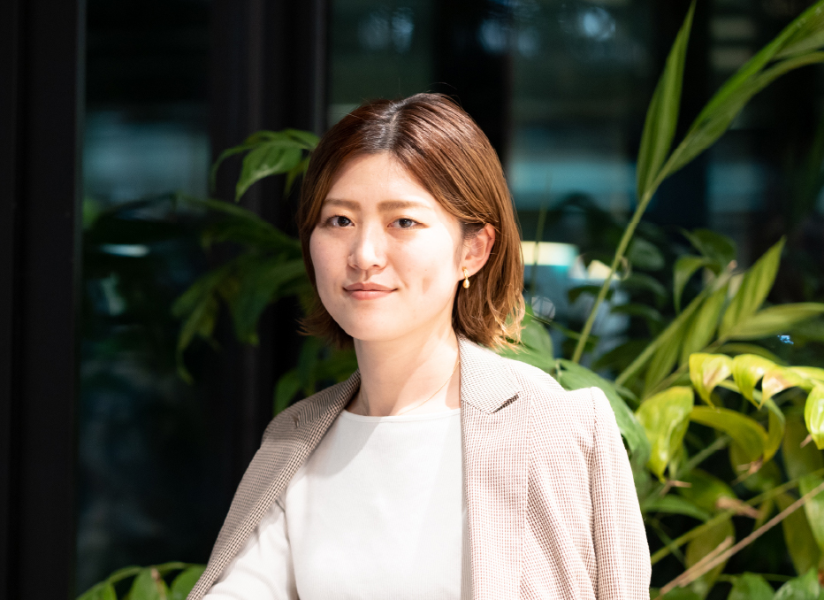 社員画像-吉井氏